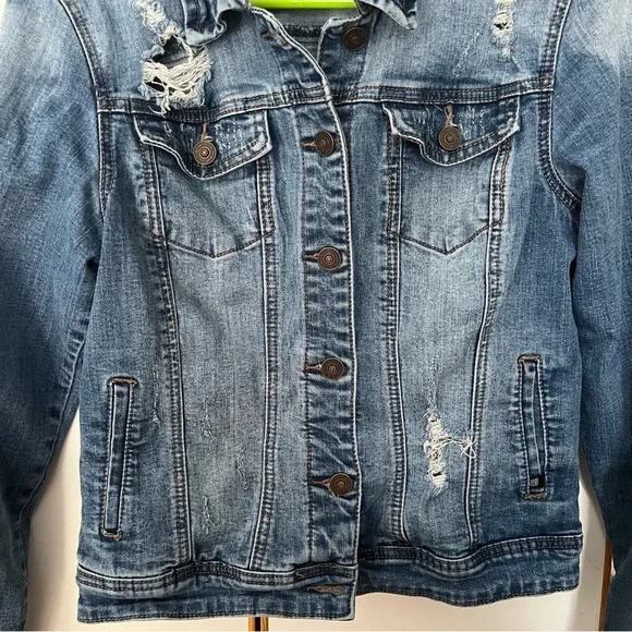 Distressed Denim Jacket - Picture 5 of 7